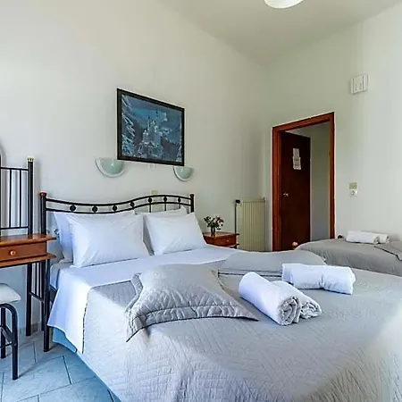 Regina Skopelos