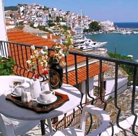 Regina Hotel Skopelos
